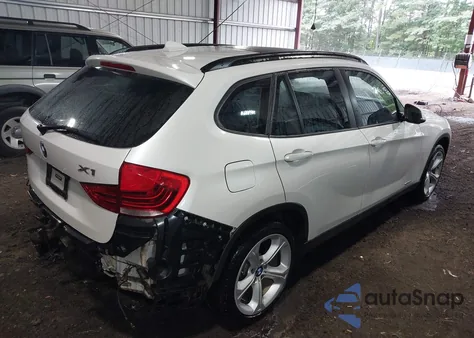2015 BMW X1 xDrive35I из США, поврежденный, VIN WBAVM5C56FVV93550